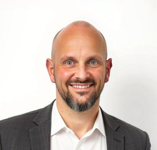 Bastian Scheuregger - PAS-X Expert